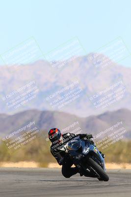 media/Mar-12-2022-SoCal Trackdays (Sat) [[152081554b]]/Turn 14 (10am)/